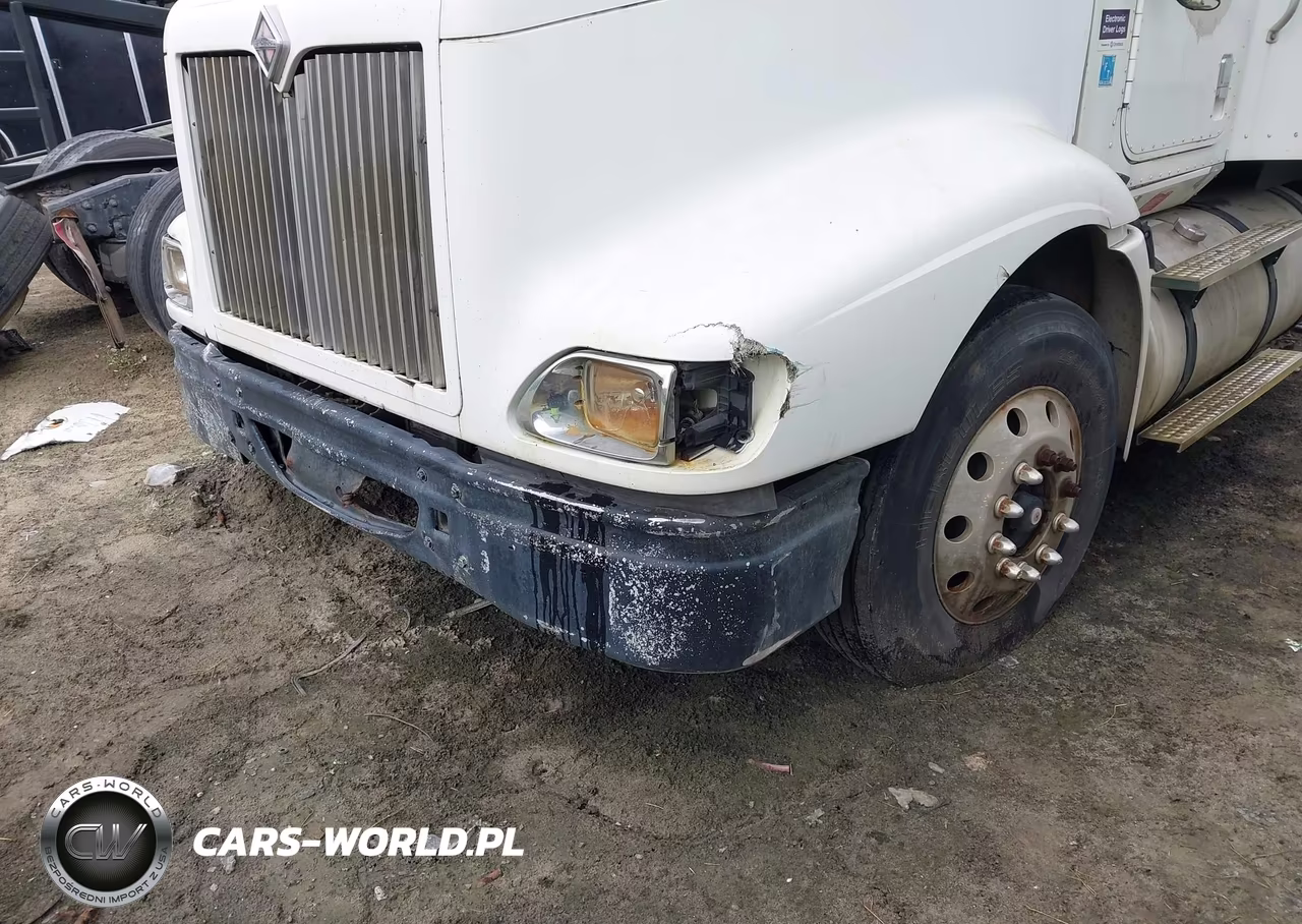 2007 International 9400 VIN:2HSCNAPR17C310306 - 10
