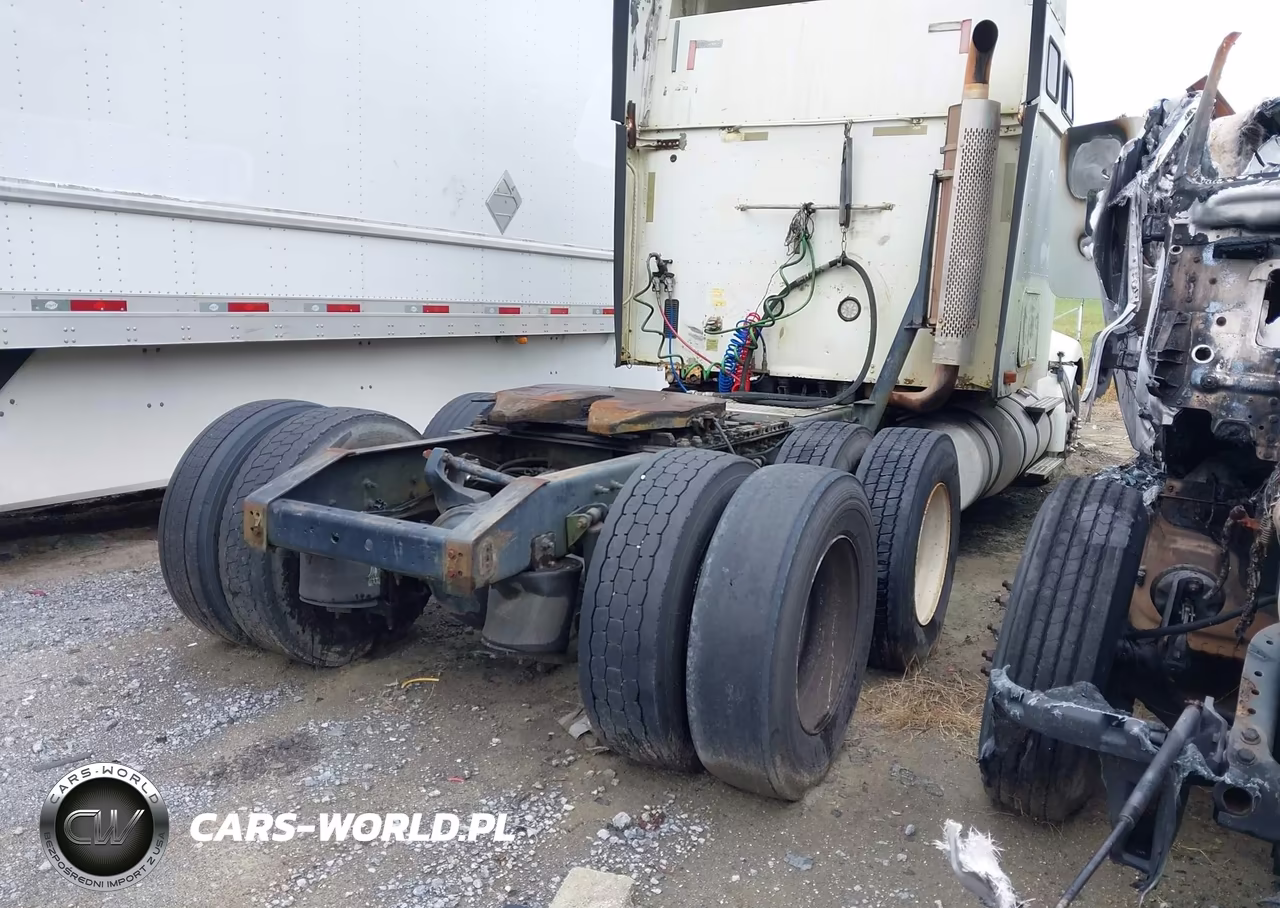 2007 International 9400 VIN:2HSCNAPR17C310306 - 4