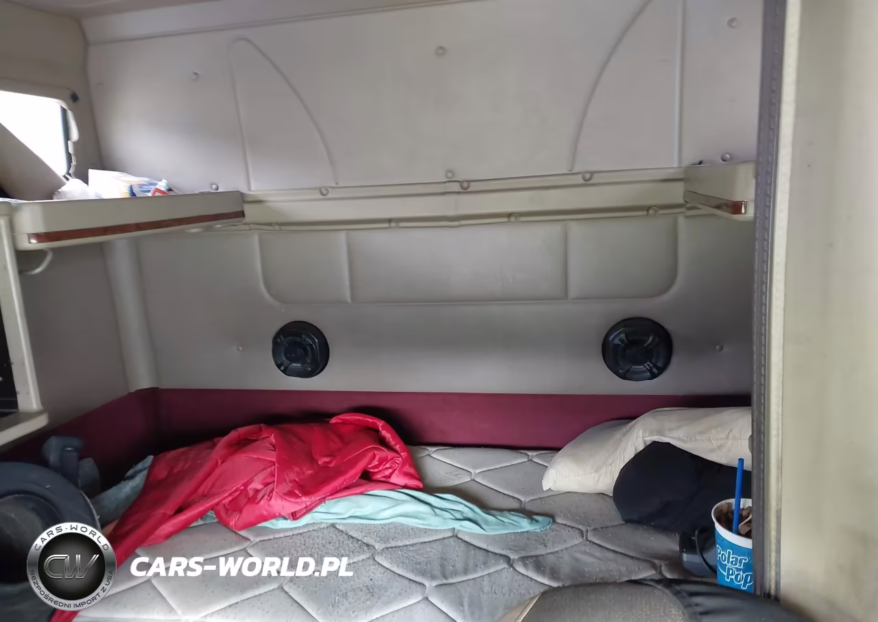 2007 International 9400 VIN:2HSCNAPR17C310306 - 6