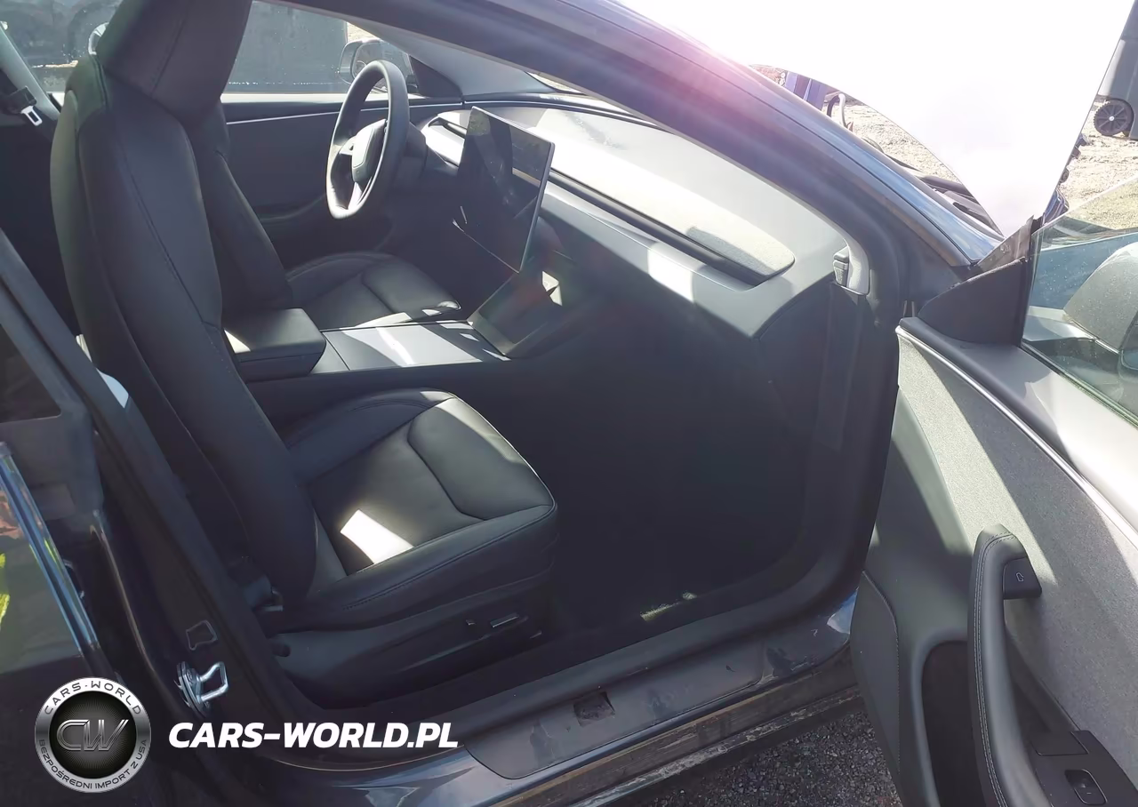 2025 Tesla Model 3 Long Range Rear-Wheel Drive-Standard Rear-Wheel Drive VIN:5YJ3E1EA7SF040277 - 5