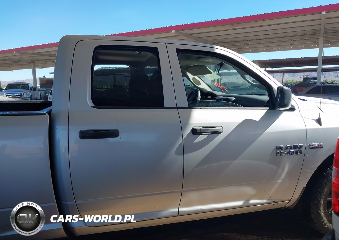 2015 Ram 1500 VIN:1C6RR6FT1FS565153 - 13