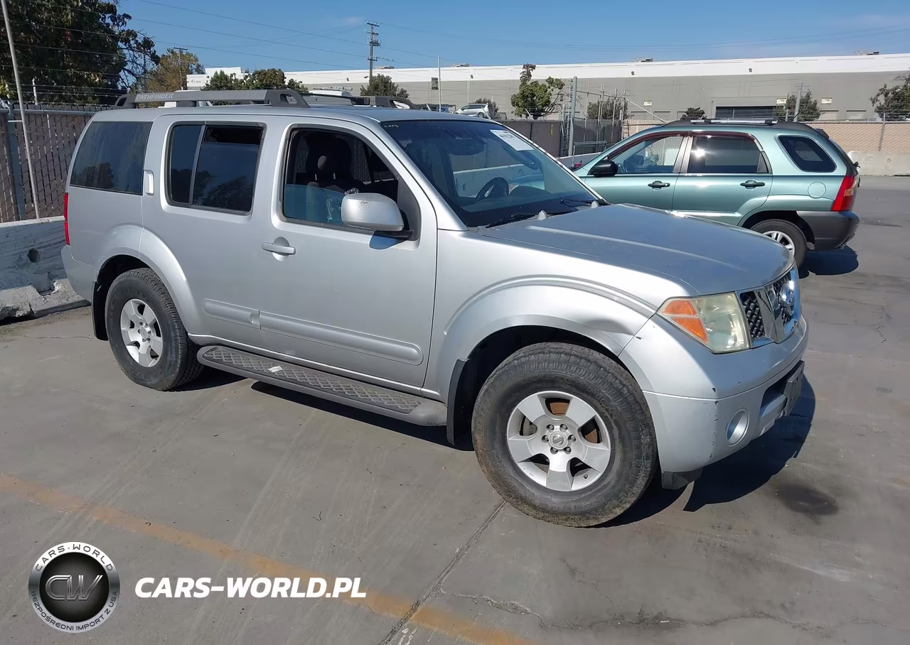 2005 Nissan Pathfinder Se