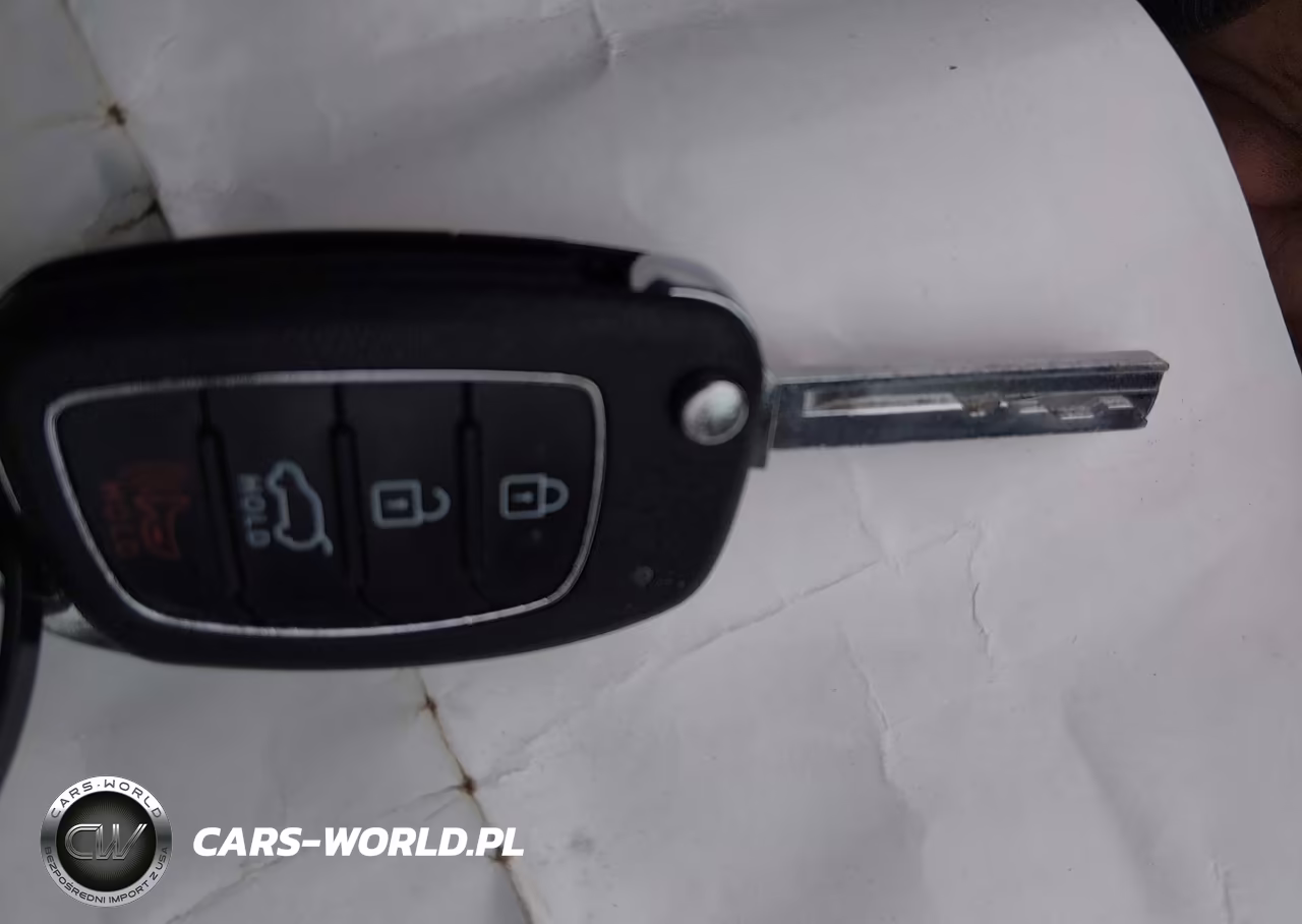 2017 Hyundai Santa Fe Sport 2.4L VIN:5NMZUDLB3HH032825 - 11