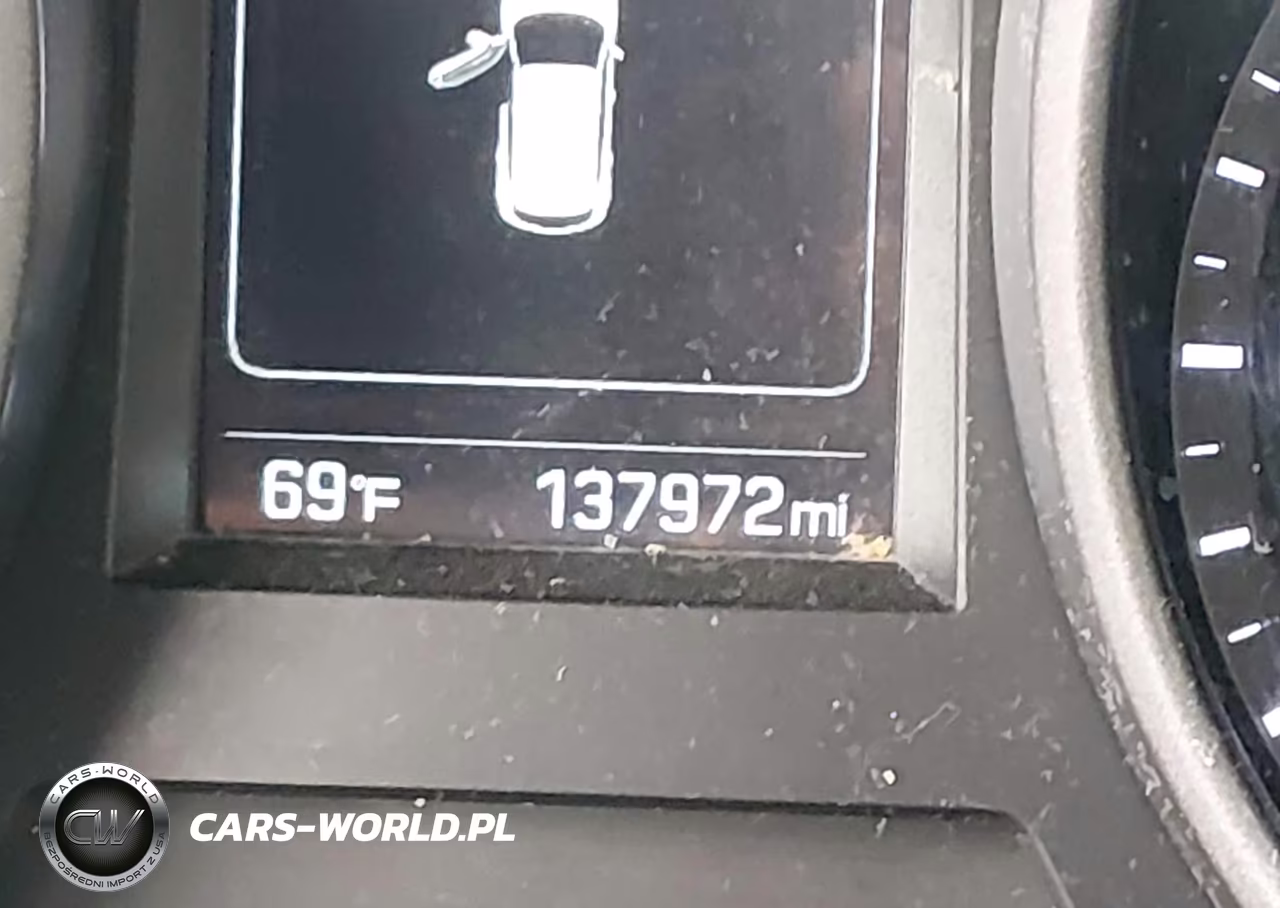 2017 Hyundai Santa Fe Sport 2.4L VIN:5NMZUDLB3HH032825 - 15