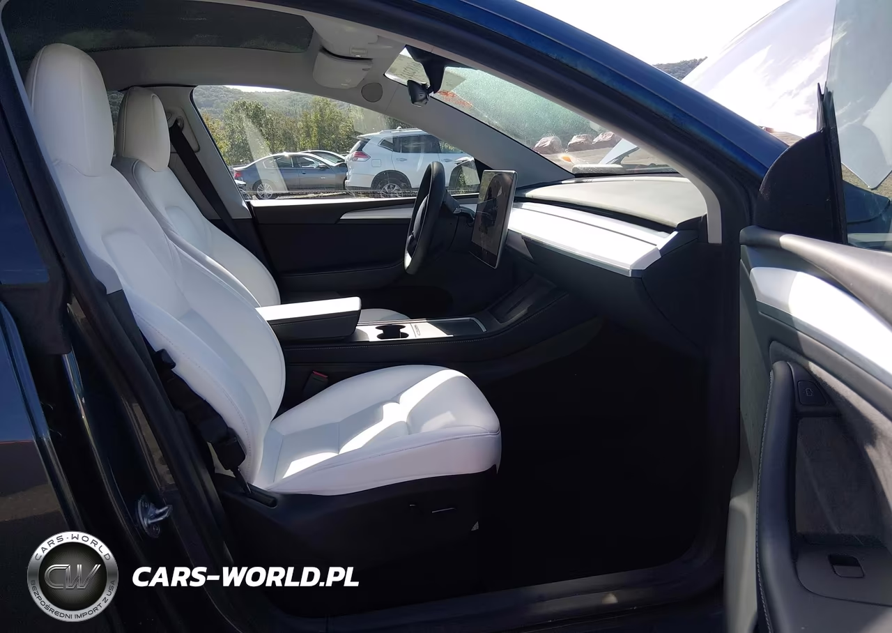 2023 Tesla Model Y Awd-Long Range Dual Motor All-Wheel Drive VIN:7SAYGDEE1PA123098 - 5