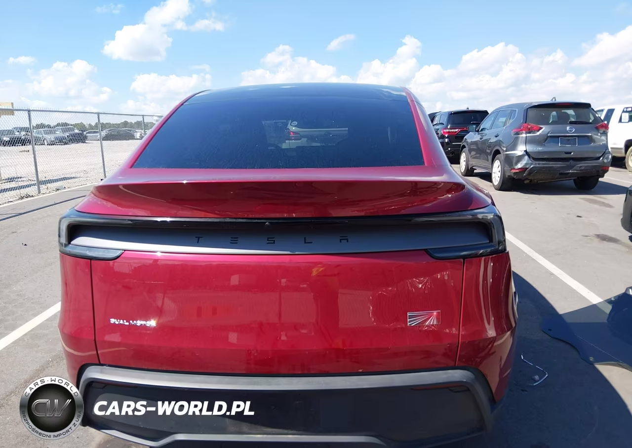2026 Tesla Model Y All-Wheel Drive-Long Range Launch Series-Premium All-Wheel Drive VIN:7SAYGDEEXTA381064 - 17