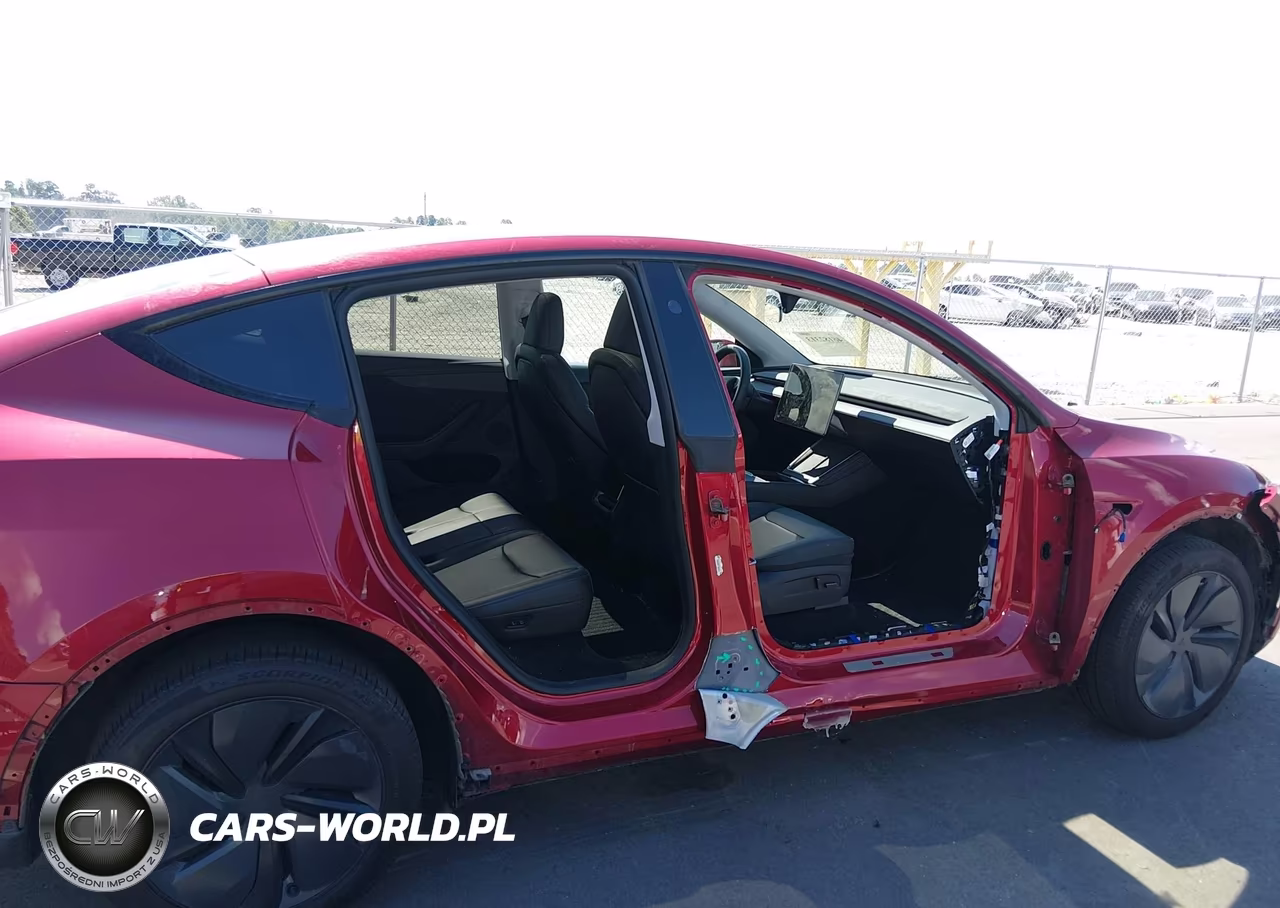 2026 Tesla Model Y All-Wheel Drive-Long Range Launch Series-Premium All-Wheel Drive VIN:7SAYGDEEXTA381064 - 6