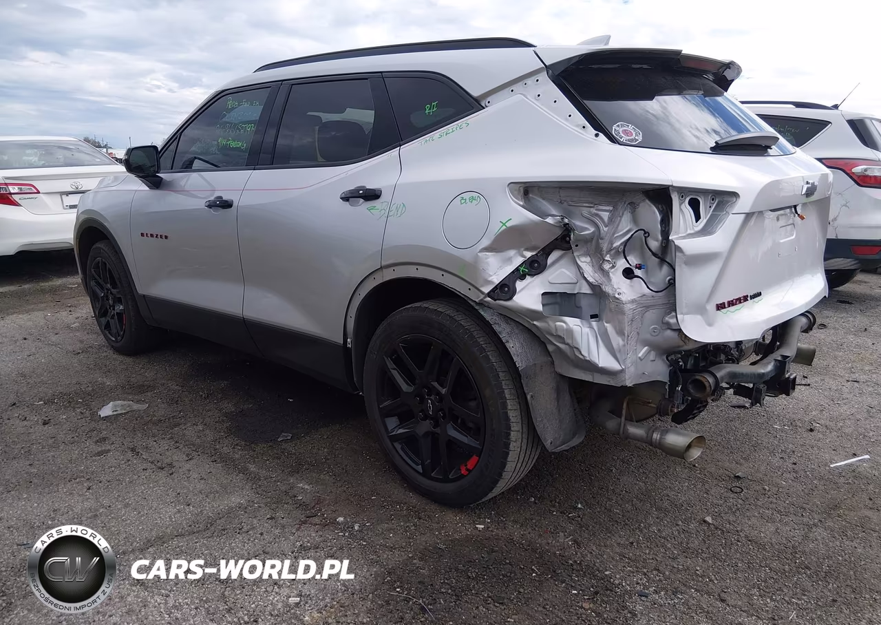 2020 Chevrolet Blazer Awd 2Lt VIN:3GNKBHRS2LS654590 - 3