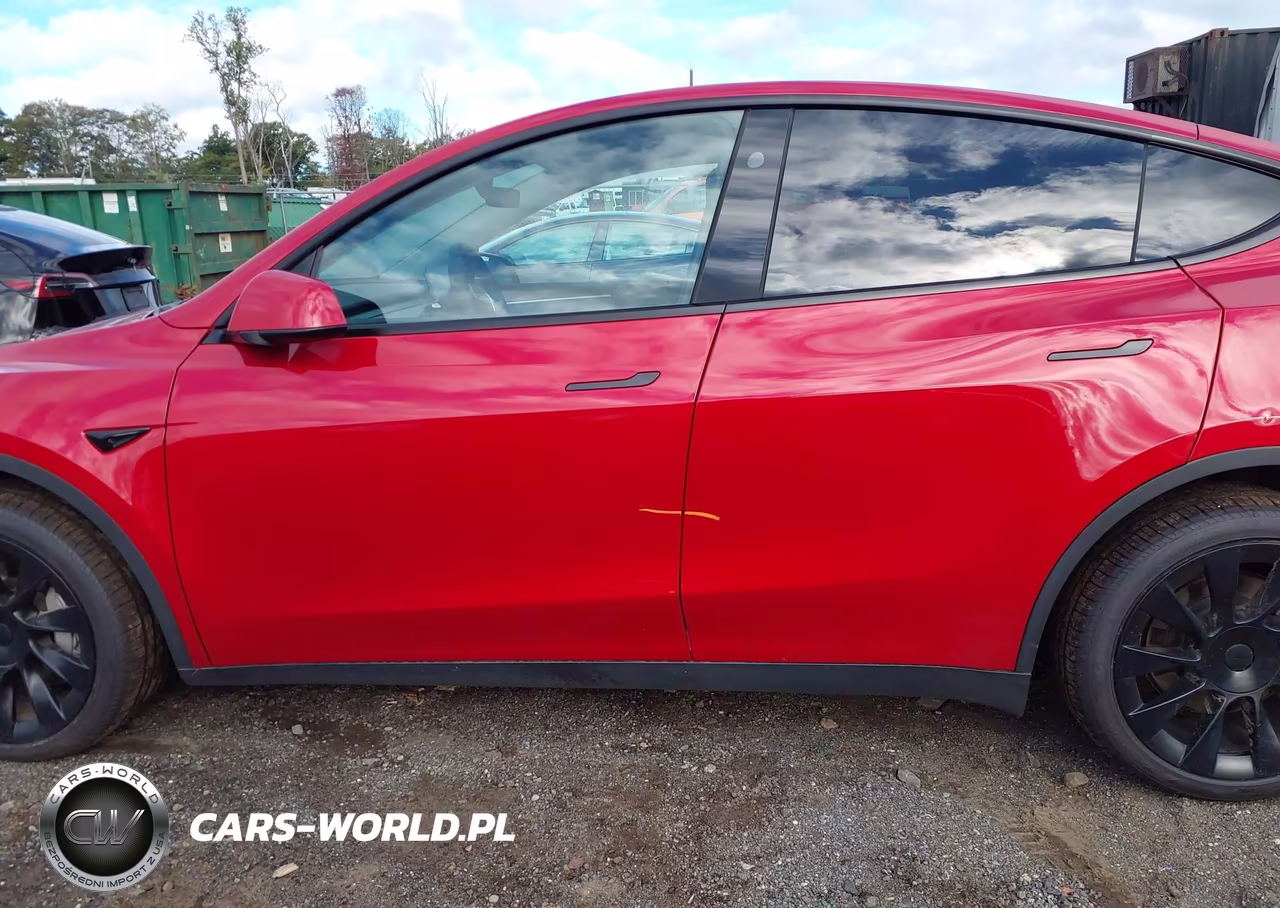2023 Tesla Model Y Awd-Long Range Dual Motor All-Wheel Drive VIN:7SAYGDEE3PF912632 - 6