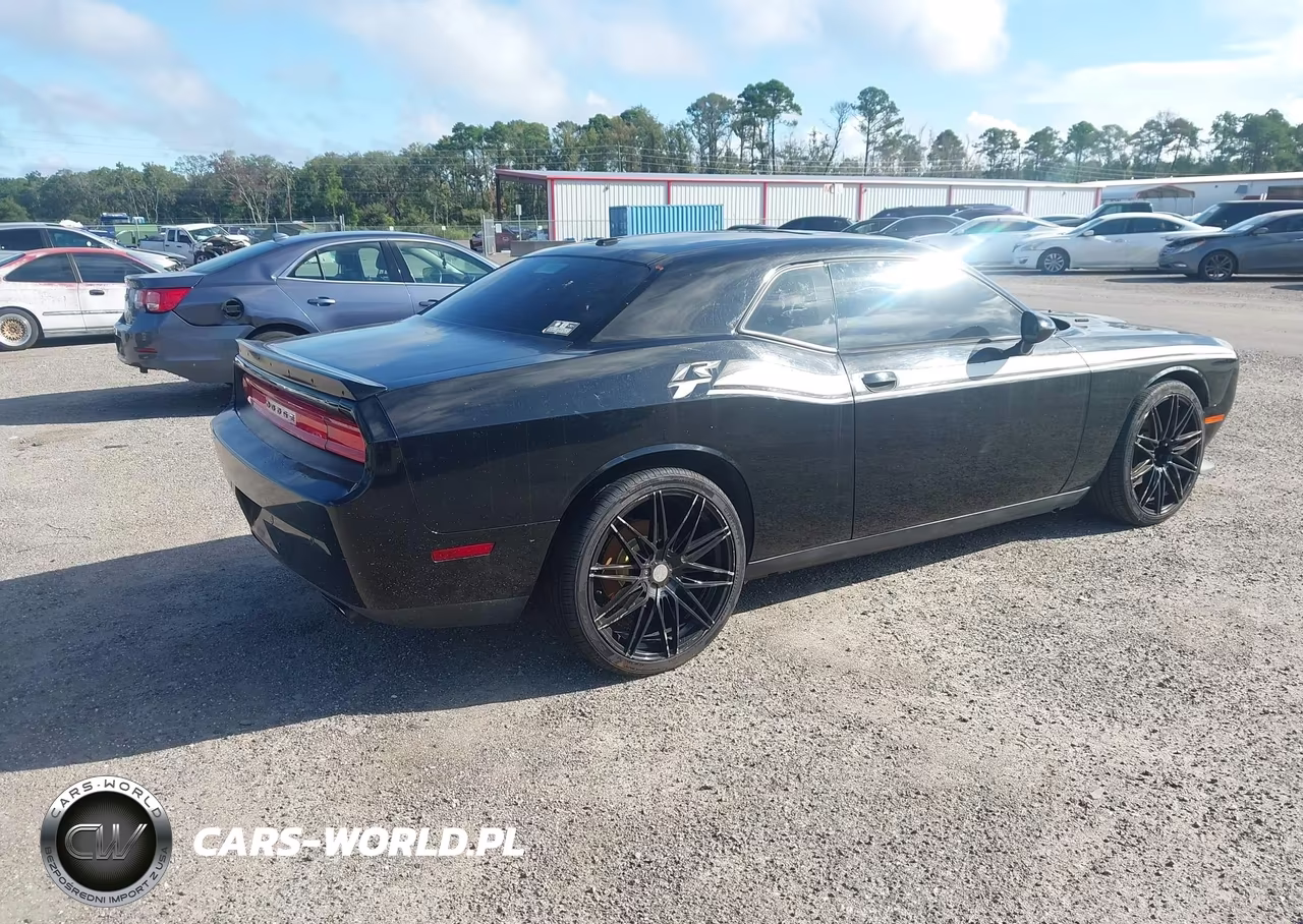 2014 Dodge Challenger R-T Classic VIN:2C3CDYBT0EH158546 - 4