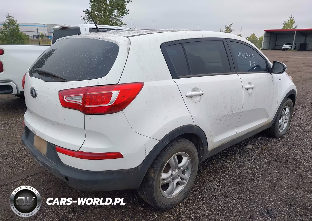 2013 Kia Sportage Lx VIN:KNDPBCA22D7538593 - 4