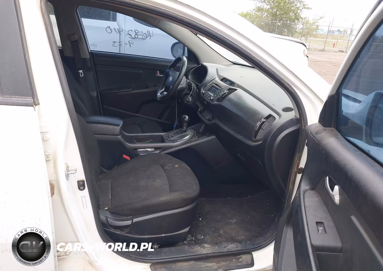 2013 Kia Sportage Lx VIN:KNDPBCA22D7538593 - 5