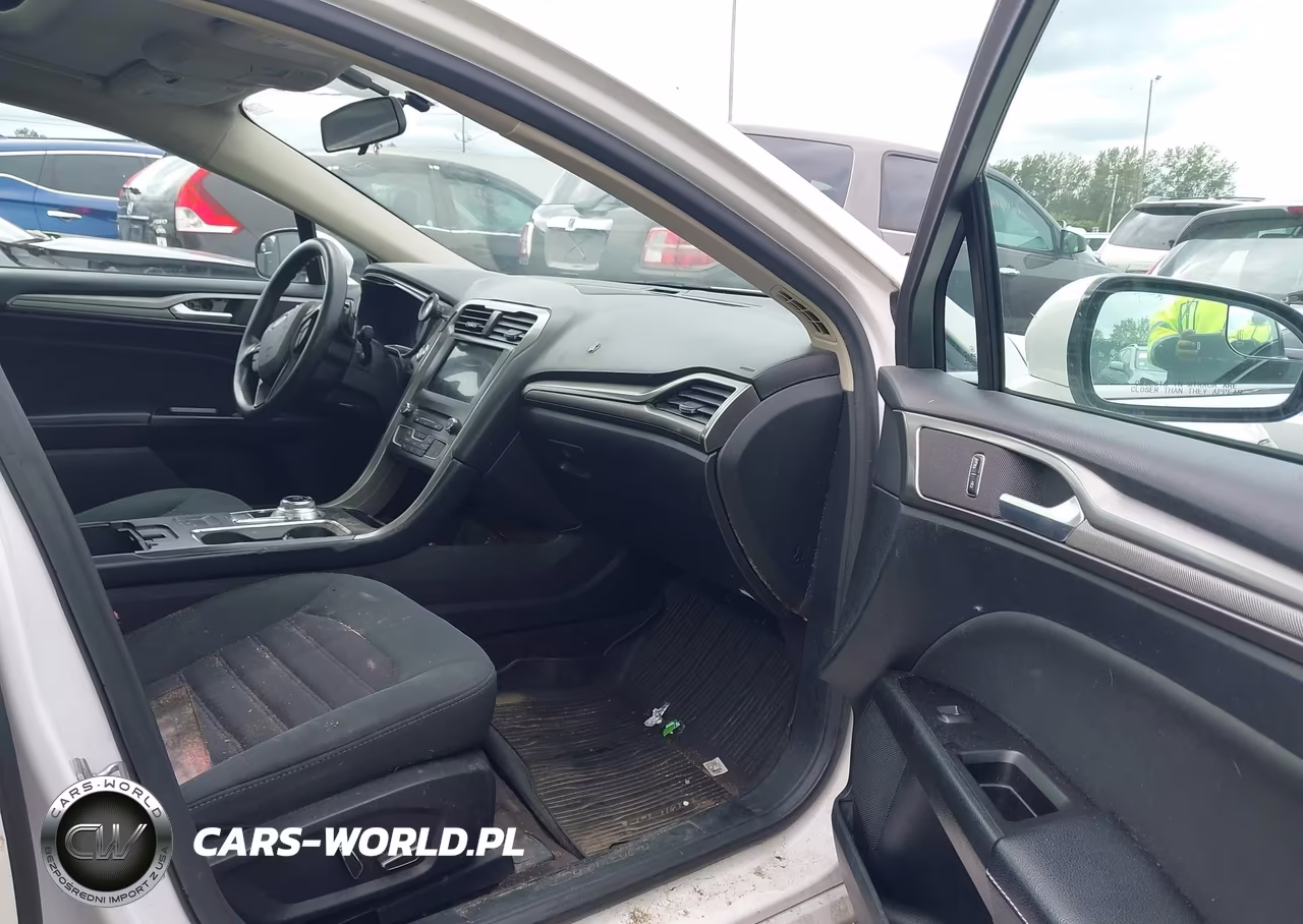2017 Ford Fusion Se VIN:3FA6P0HD5HR155884 - 5