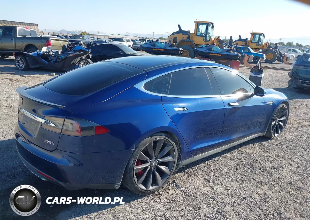 2015 Tesla Model S 85D-P85D VIN:5YJSA1E4XFF109180 - 4