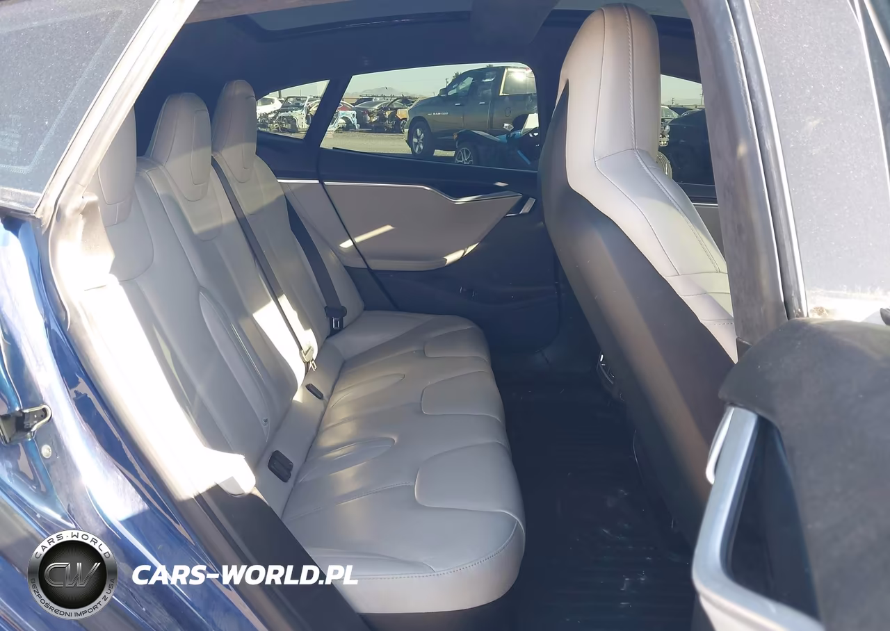 2015 Tesla Model S 85D-P85D VIN:5YJSA1E4XFF109180 - 8