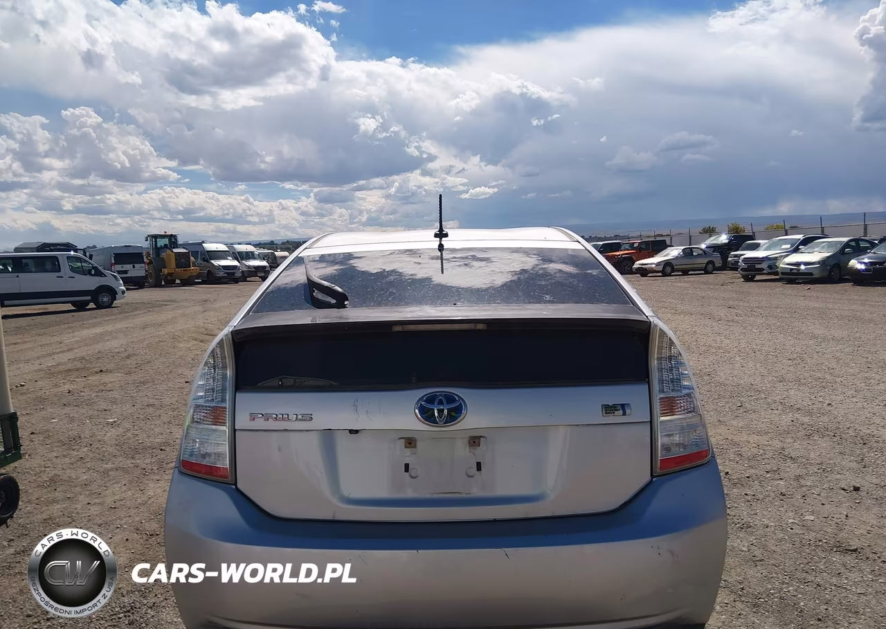 2011 Toyota Prius Three VIN:JTDKN3DU5B1387196 - 17