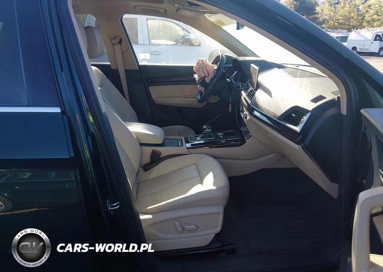 2019 Audi Q5 45 Premium VIN:WA1BNAFY4K2084225 - 5