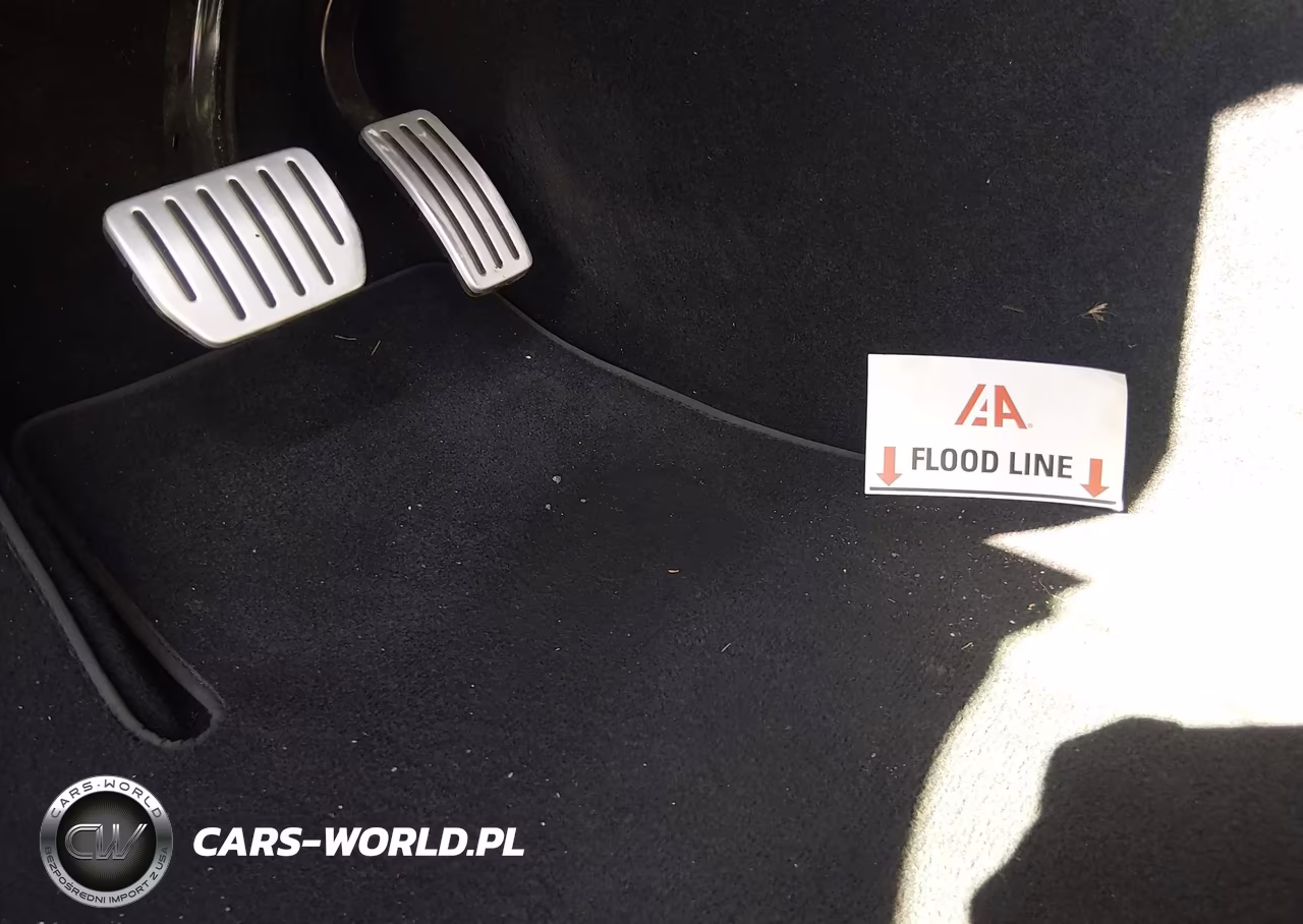 2023 Tesla Model Y Performance Dual Motor All-Wheel Drive VIN:7SAYGDEF1PF863939 - 13