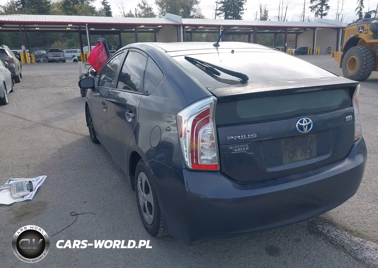 2012 Toyota Prius Two VIN:JTDKN3DUXC1562933 - 3