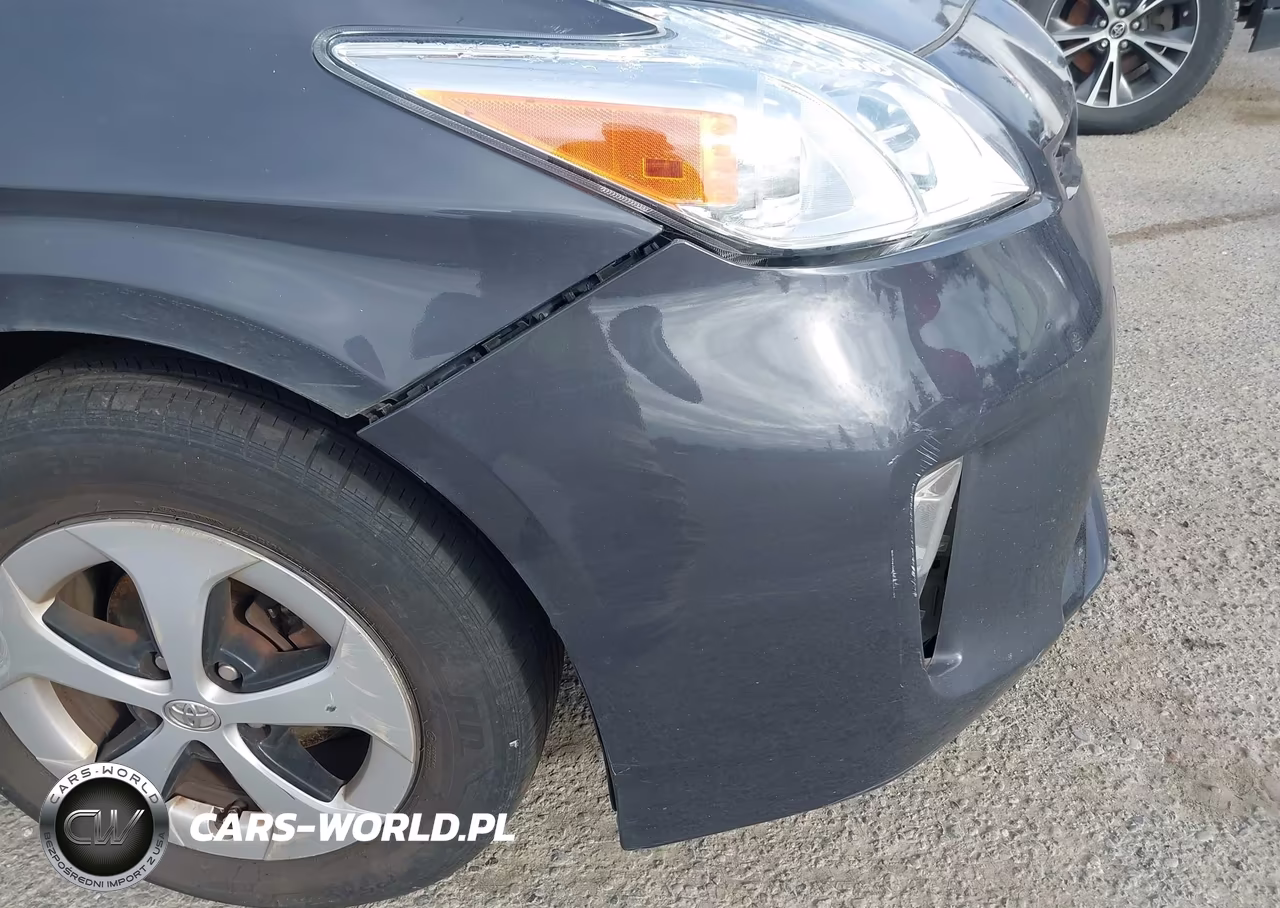 2012 Toyota Prius Two VIN:JTDKN3DUXC1562933 - 6