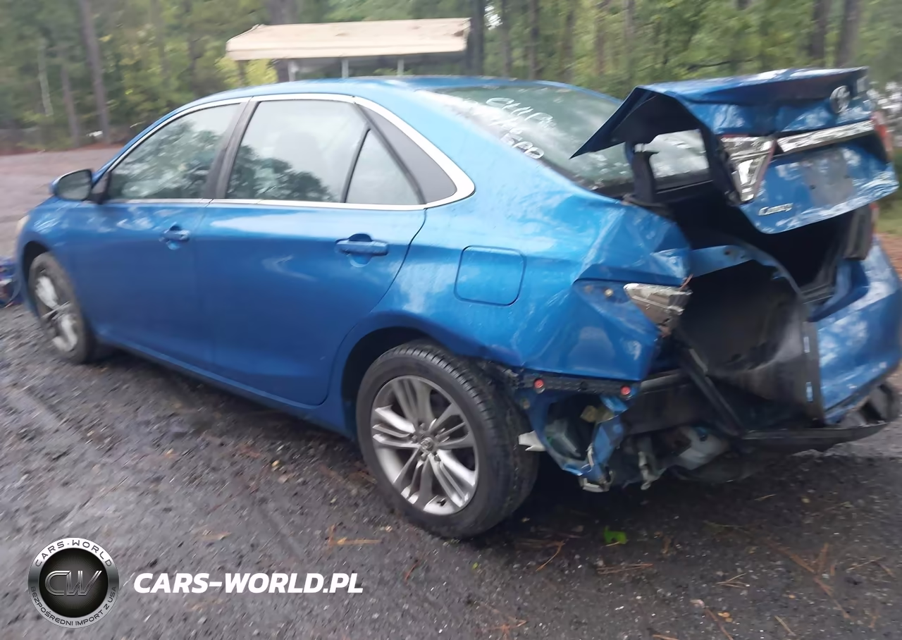 2017 Toyota Camry Se VIN:4T1BF1FK0HU703362 - 3