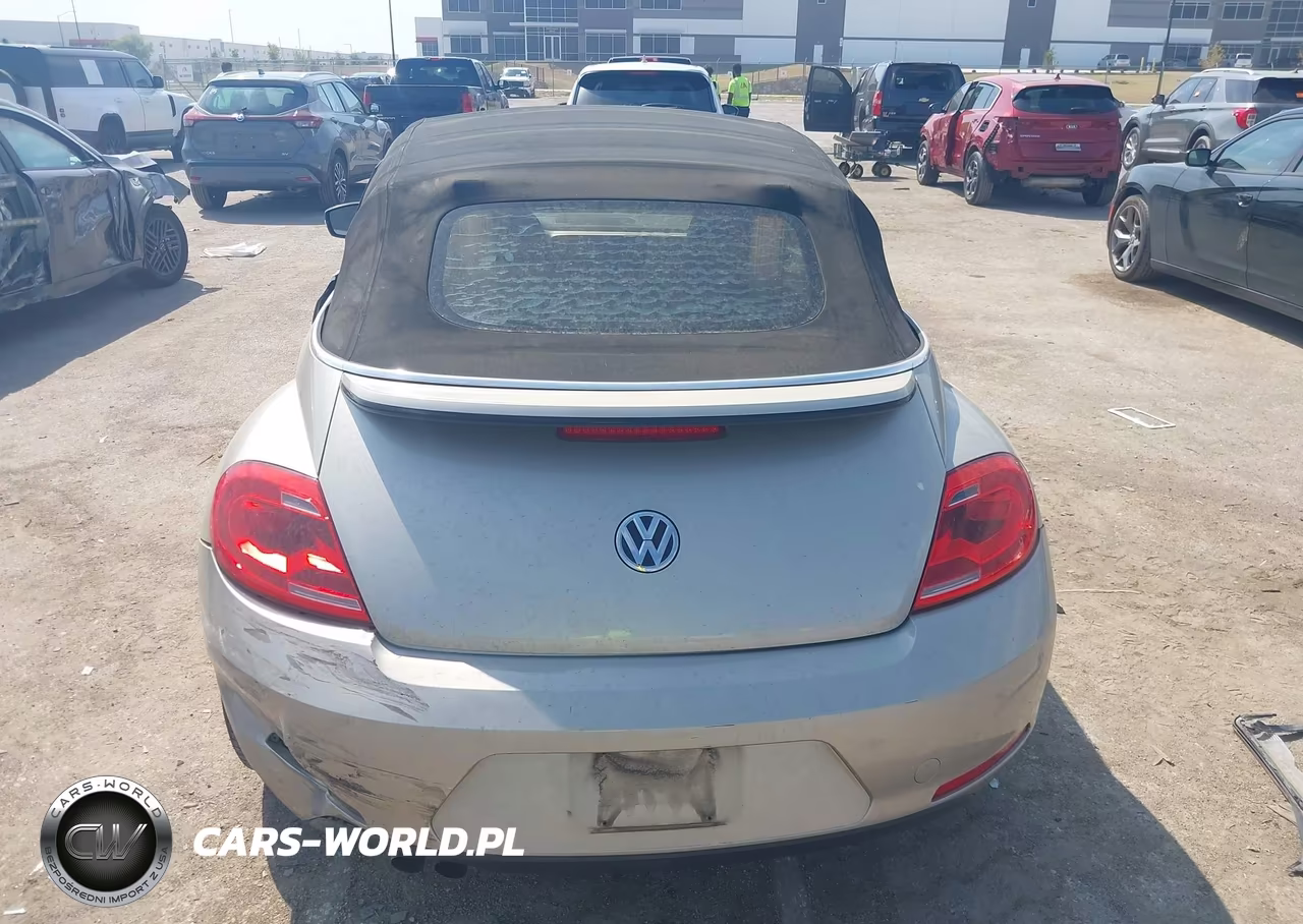 2015 Volkswagen Beetle 1.8T VIN:3VW507AT3FM802861 - 16