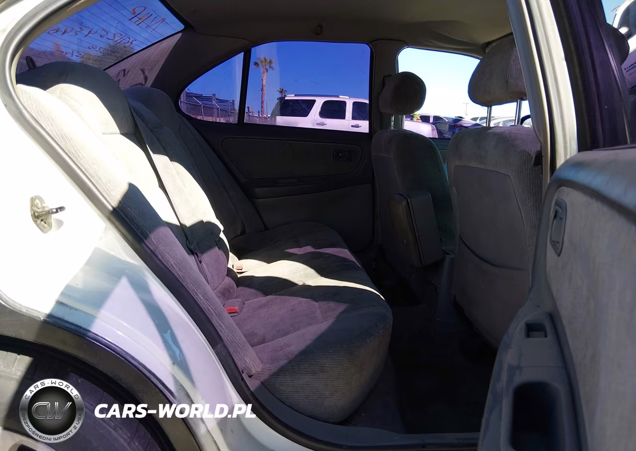 2000 Nissan Altima Gle-Gxe-Se-Xe VIN:1N4DL01D0YC156825 - 8