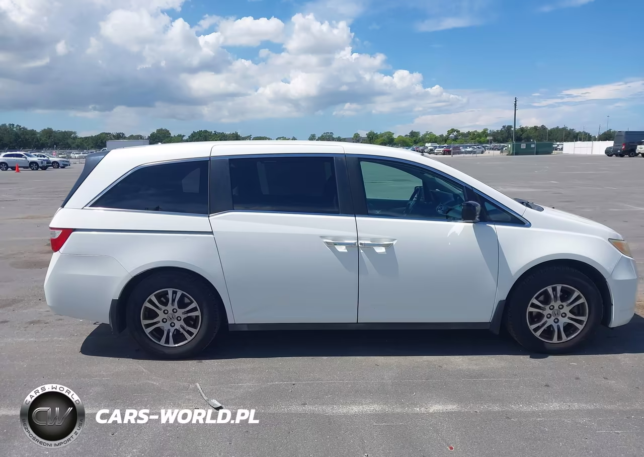 2011 Honda Odyssey Ex-L VIN:5FNRL5H62BB018993 - 13