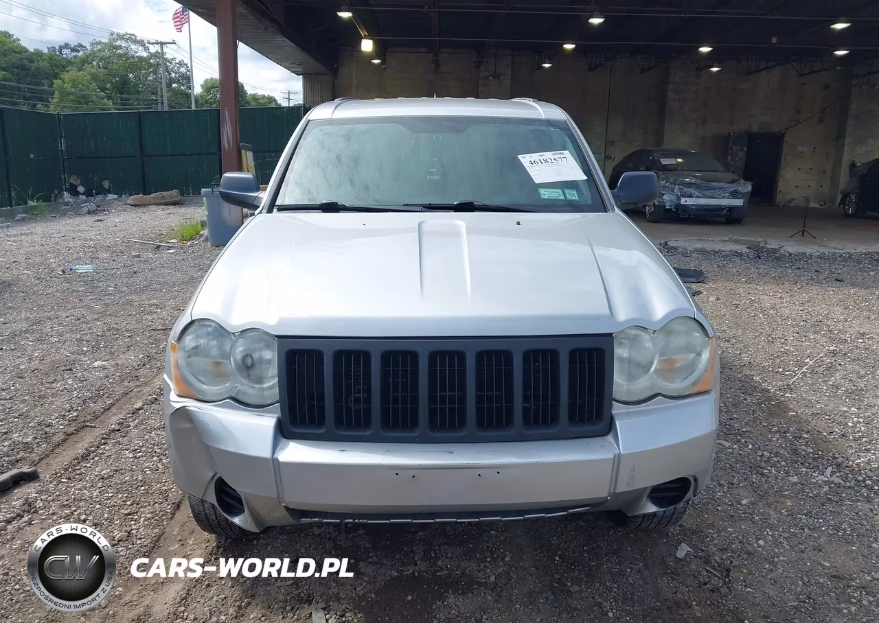 2009 Jeep Grand Cherokee Laredo VIN:1J8GR48KX9C519742 - 12