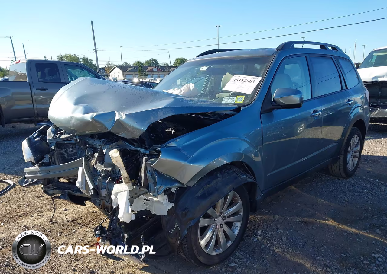 2012 Subaru Forester 2.5X Premium VIN:JF2SHADC4CH426096 - 6