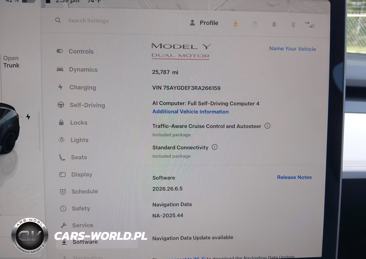2024 Tesla Model Y Performance Dual Motor All-Wheel Drive VIN:7SAYGDEF3RA266159 - 7