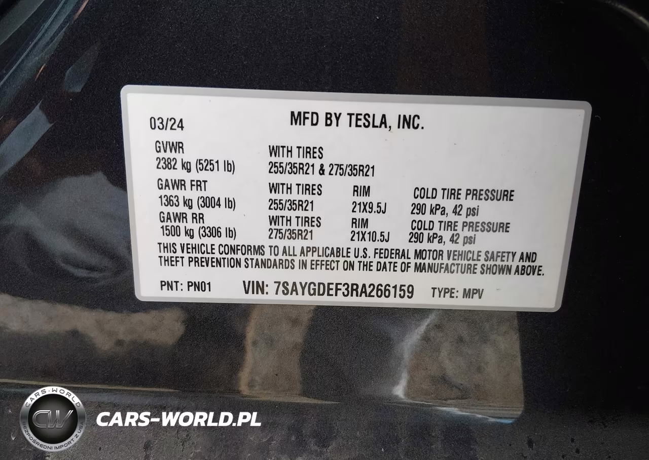 2024 Tesla Model Y Performance Dual Motor All-Wheel Drive VIN:7SAYGDEF3RA266159 - 9