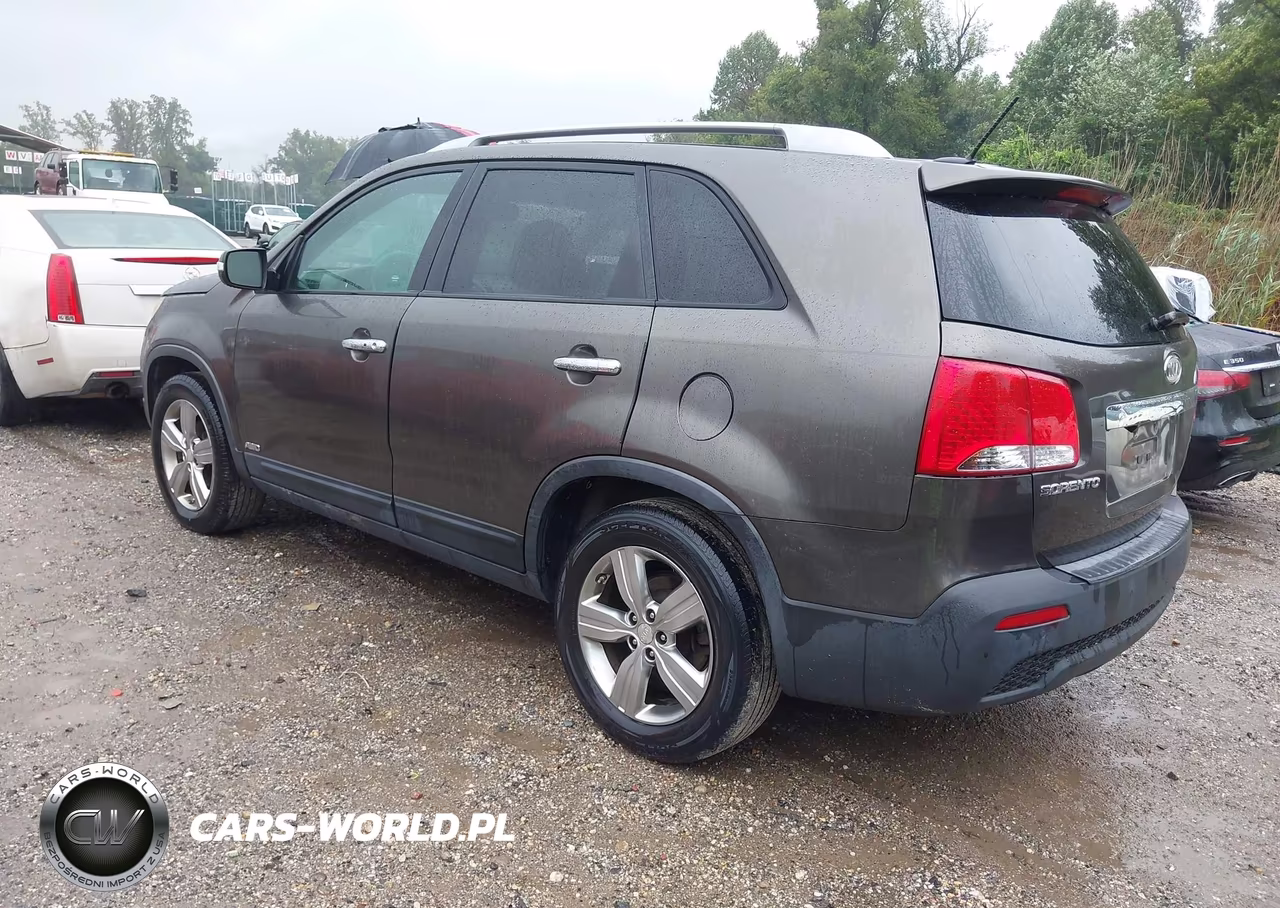 2013 Kia Sorento Ex VIN:5XYKUCA61DG400361 - 3