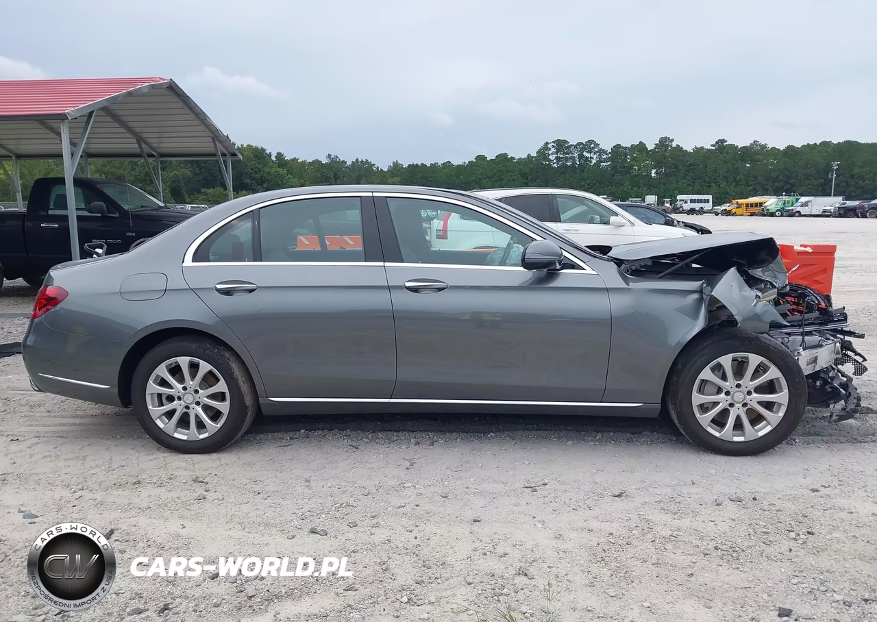 2017 Mercedes-Benz E 300 4Matic VIN:WDDZF4KB1HA085325 - 13