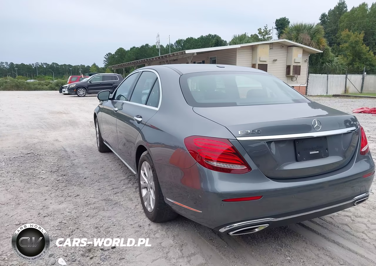 2017 Mercedes-Benz E 300 4Matic VIN:WDDZF4KB1HA085325 - 3