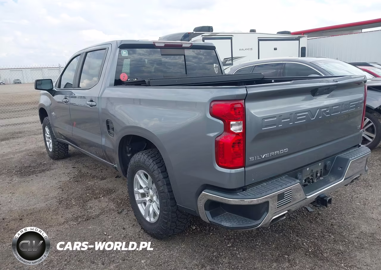 2019 Chevrolet Silverado 1500 Lt VIN:1GCUYDED7KZ160341 - 3