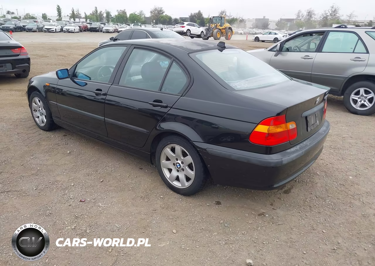 2005 BMW 325I VIN:WBAEV33495KW17039 - 3