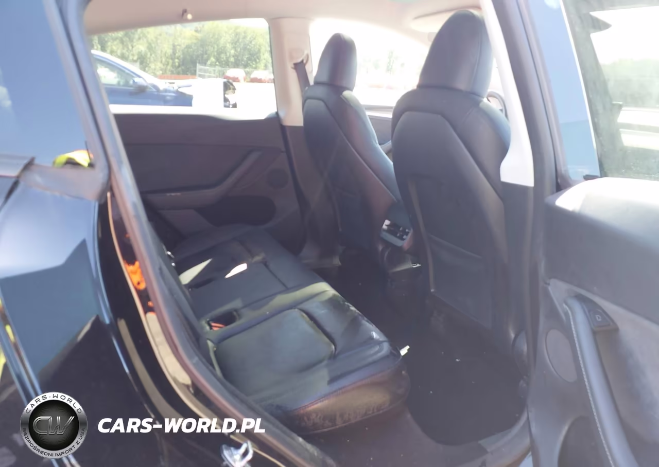2024 Tesla Model Y Long Range Dual Motor All-Wheel Drive VIN:7SAYGDEE0RA225740 - 8
