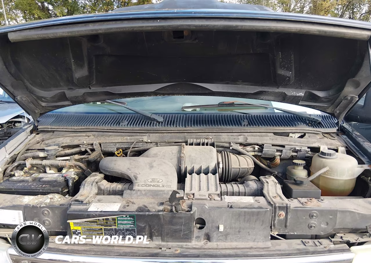 2003 Ford E-150 Recreational VIN:1FDRE14L03HA45749 - 10