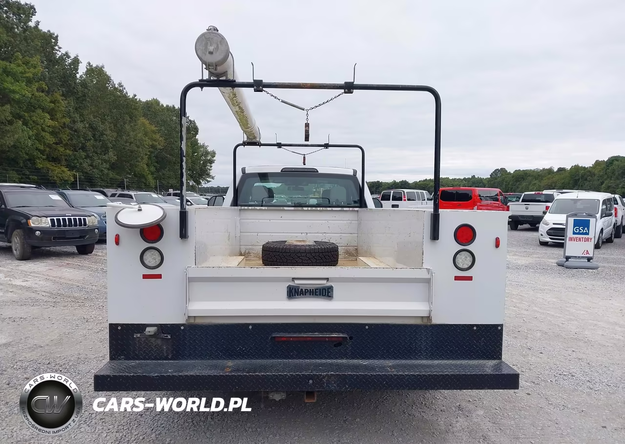 2017 Ford F-350 Chassis Xl VIN:1FD8X3GT8HEE09941 - 16