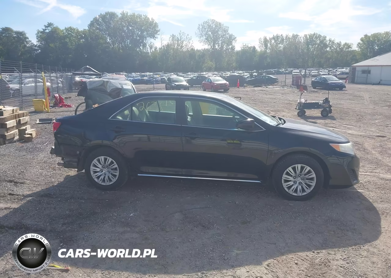2012 Toyota Camry Le VIN:4T1BF1FK9CU003221 - 14