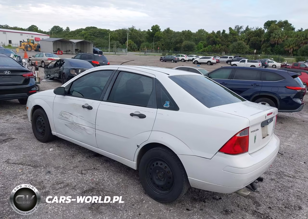 2007 Ford Focus S-Se-Ses VIN:1FAFP34NX7W278009 - 3