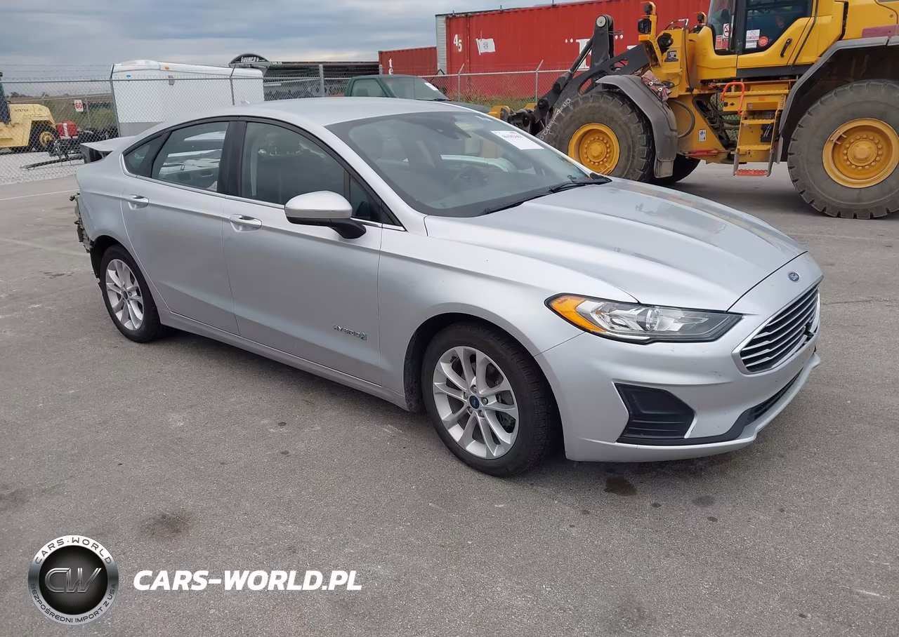 2019 Ford Fusion Hybrid Se