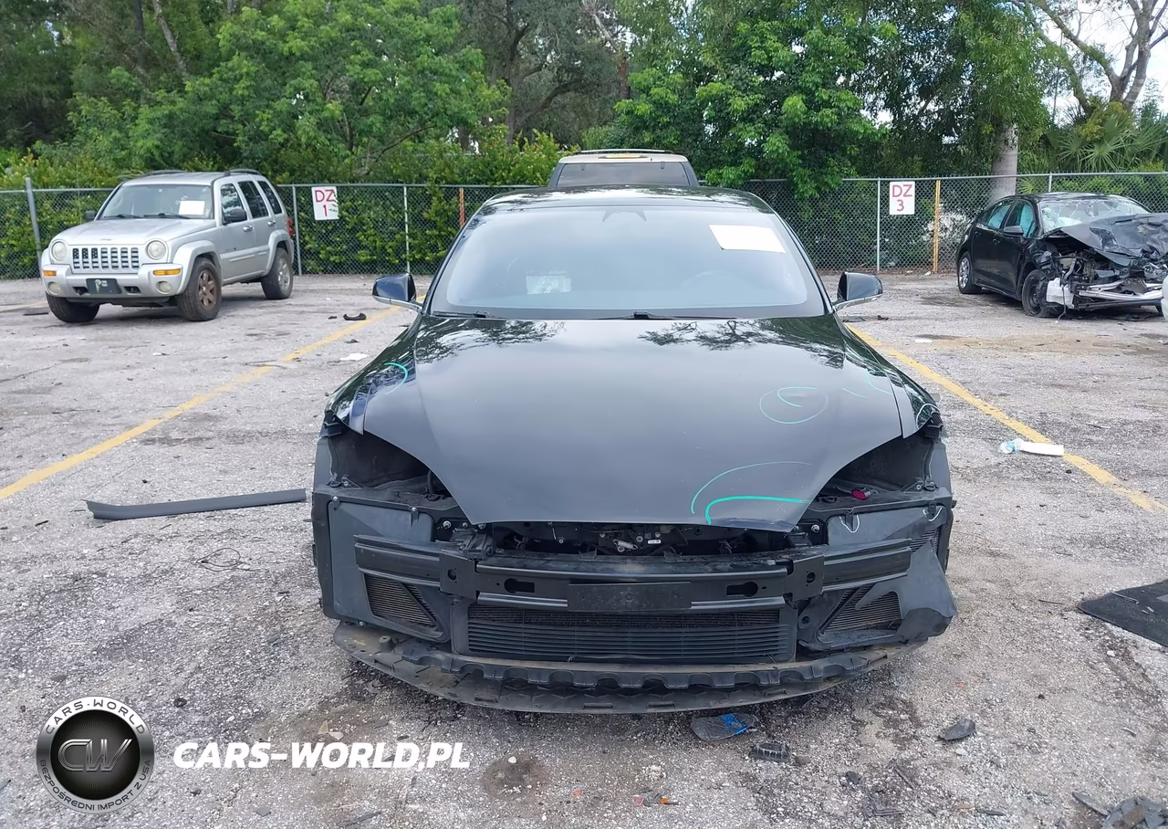 2018 Tesla Model S 100D-75D-P100D VIN:5YJSA1E28JF294059 - 11