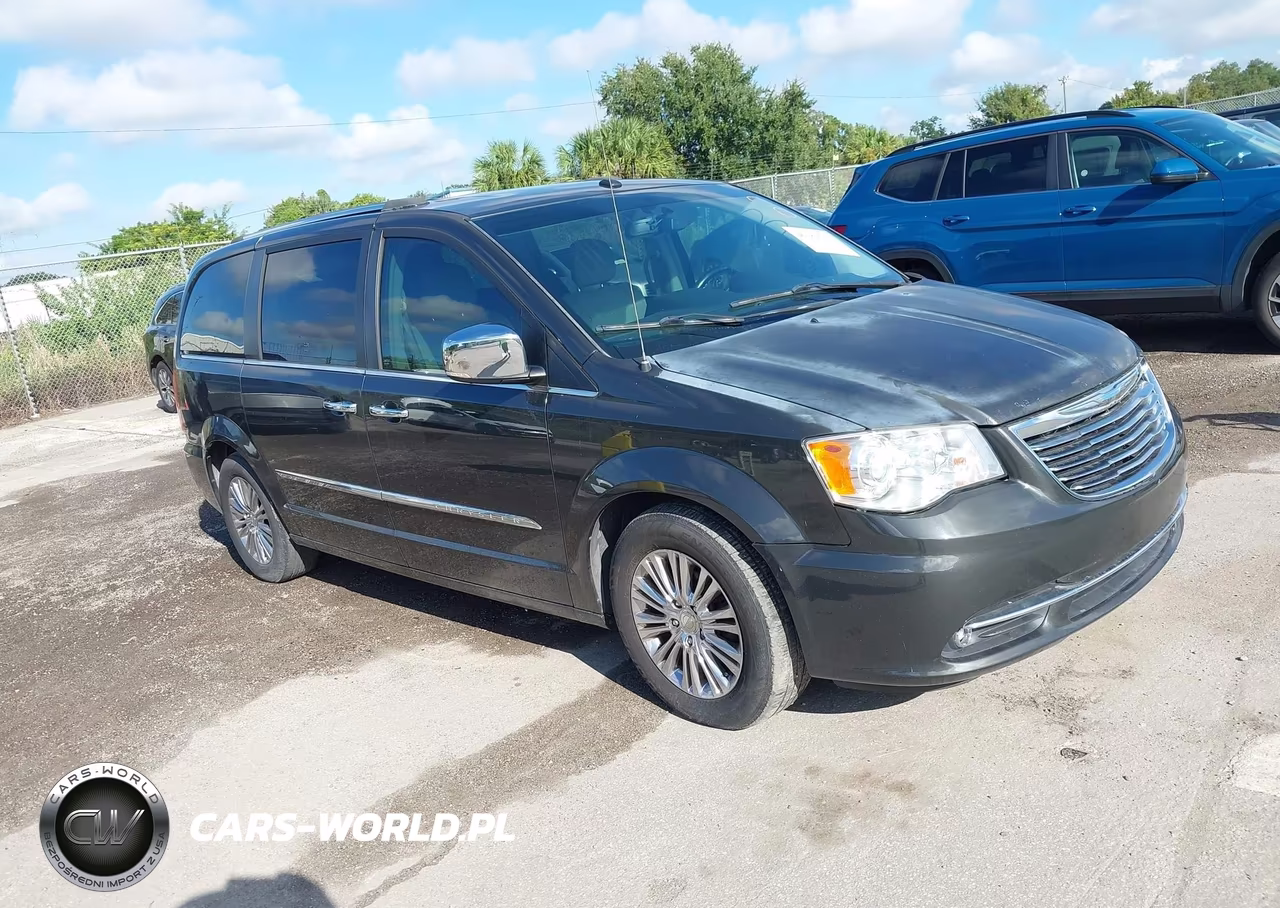 2011 Chrysler Town & Country Limited
