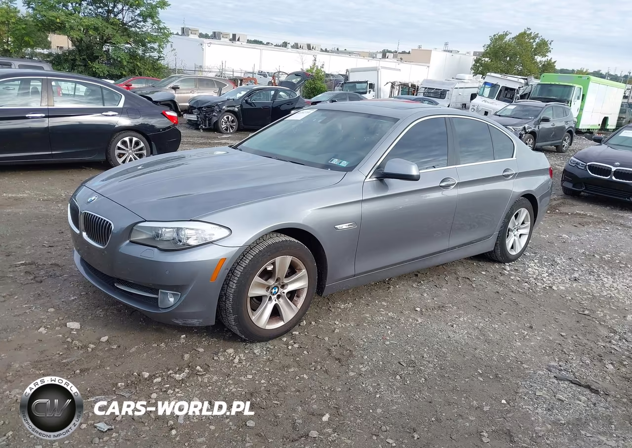 2013 BMW 528I xDrive VIN:WBAXH5C57DD114181 - 2