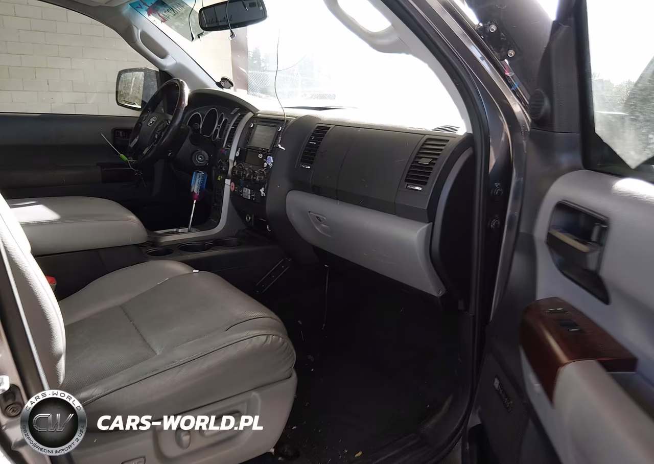 2016 Toyota Sequoia Platinum 5.7L V8 VIN:5TDDY5G12GS136644 - 5