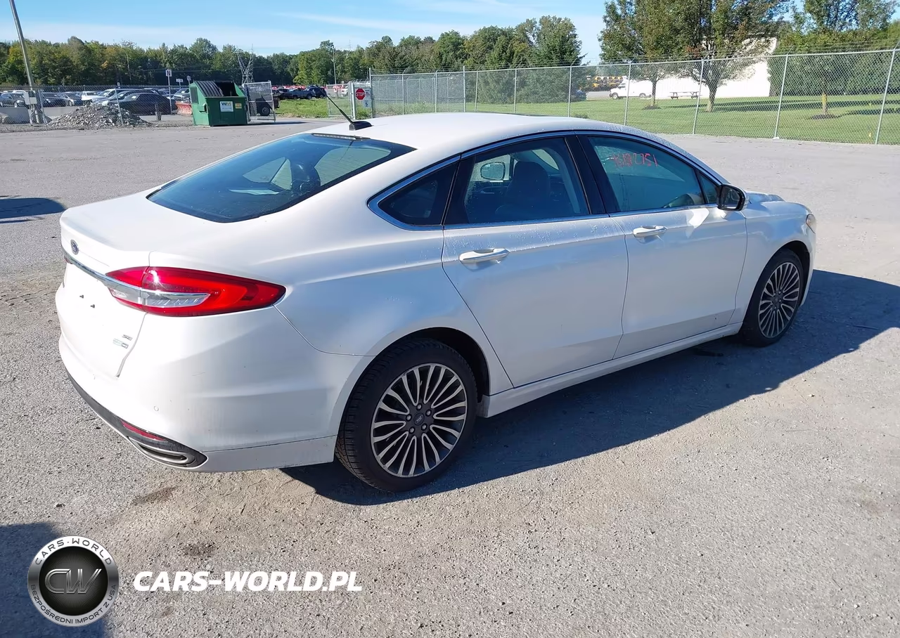 2017 Ford Fusion Se VIN:3FA6P0T92HR411840 - 4