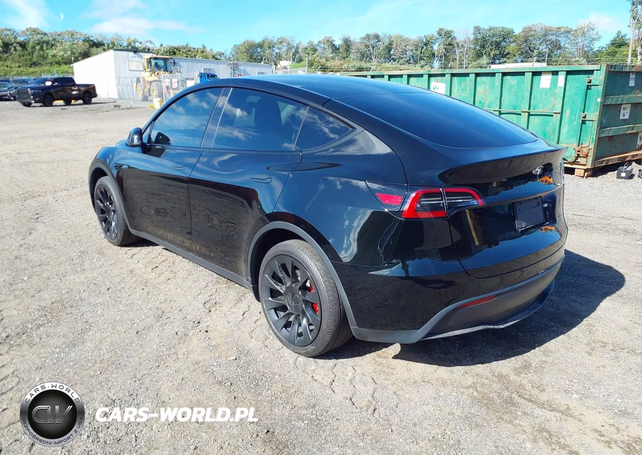 2023 Tesla Model Y Awd-Long Range Dual Motor All-Wheel Drive VIN:7SAYGDEE9PF864862 - 3