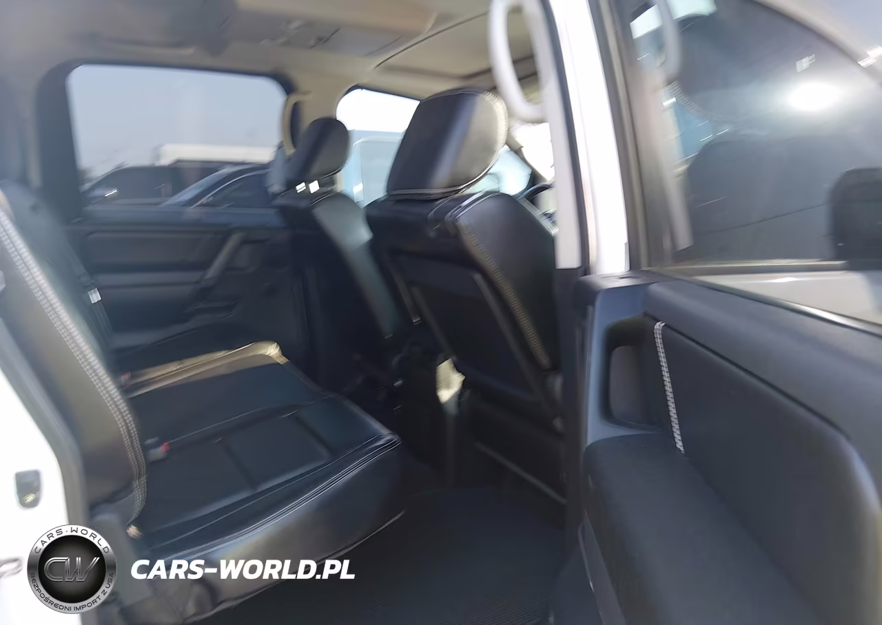 2013 Nissan Titan Pro-4X VIN:1N6BA0EC7DN306319 - 8